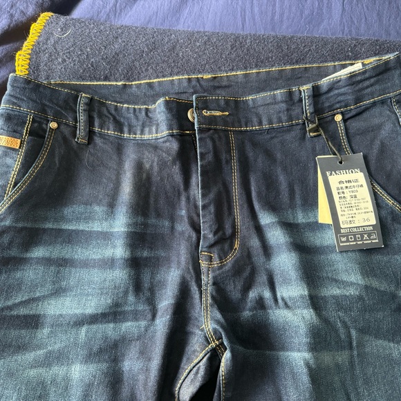 Fashion Denim Jeans - Picture 3 of 4